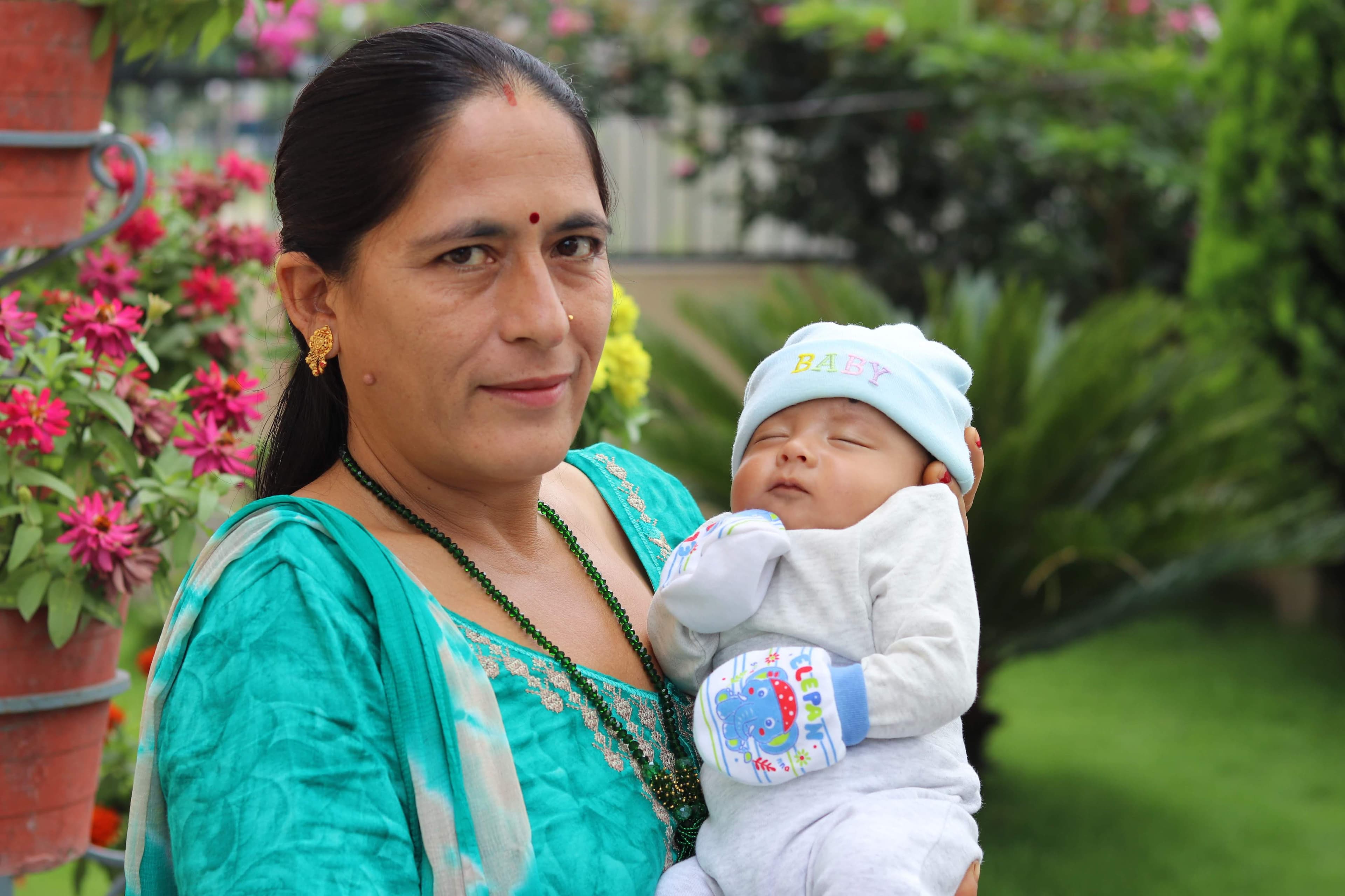 रिधान हजुरआमासँग